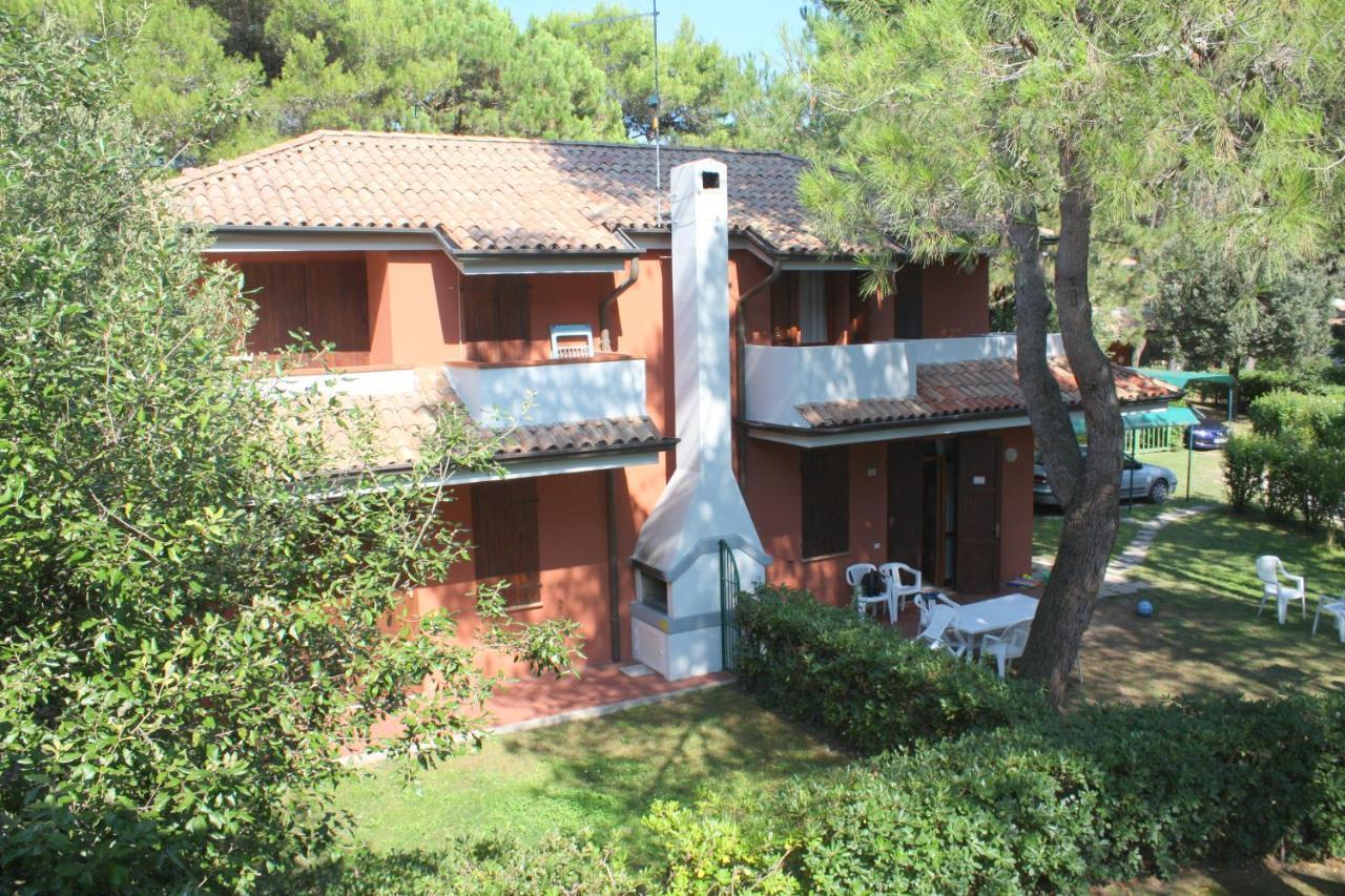 Villaggio Delle Meduse Bibione Buitenkant foto